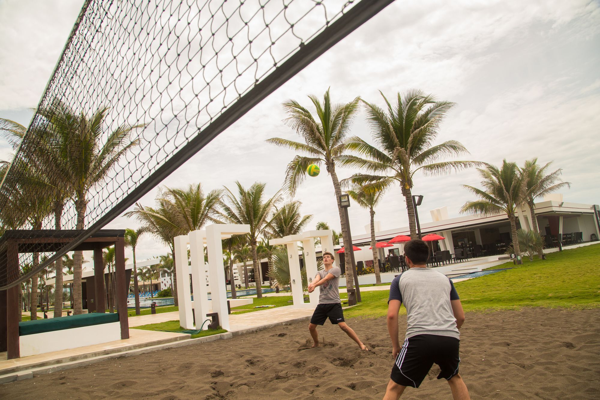 Hotel El Faro Monterrico Exterior photo